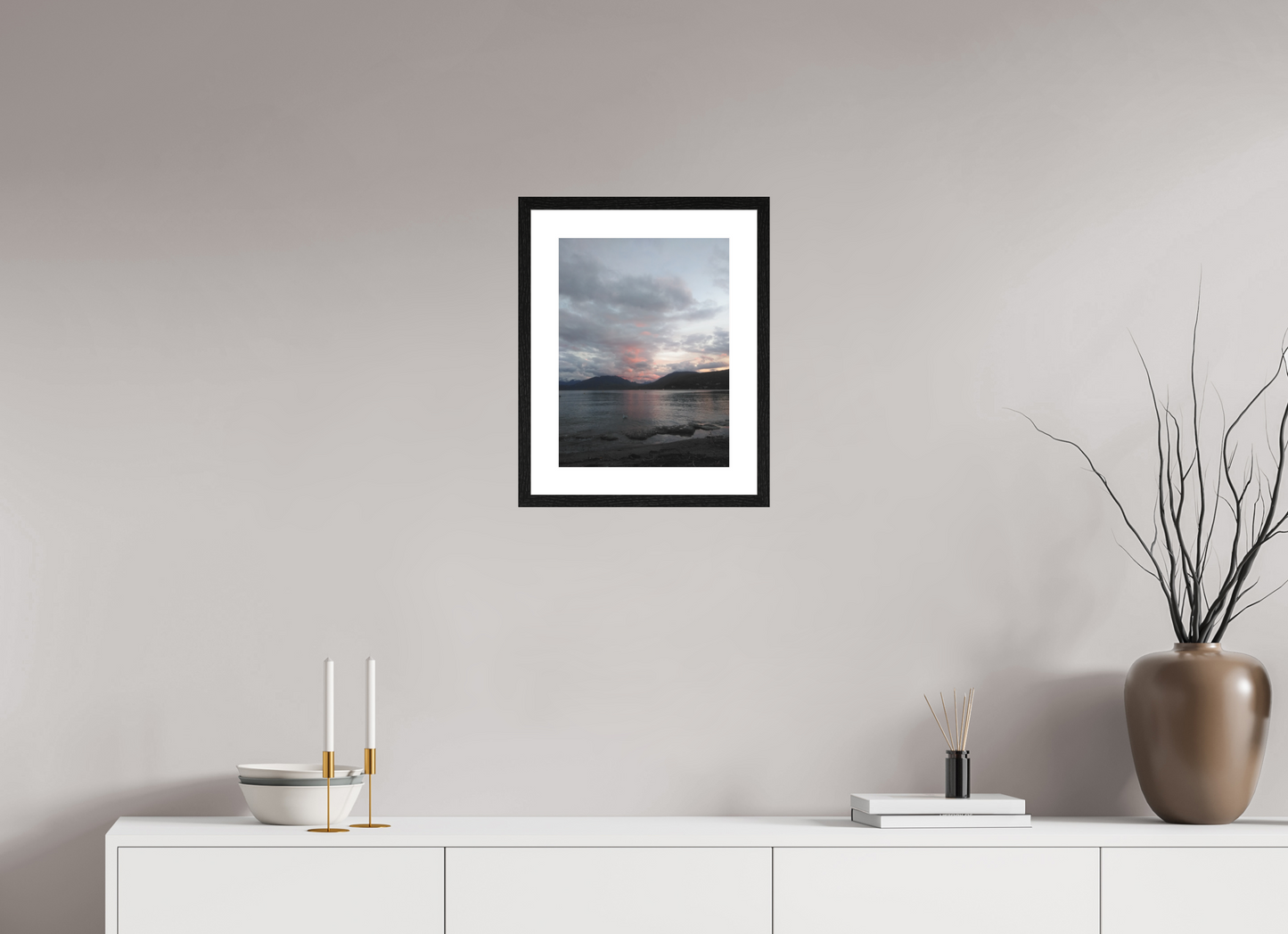 30 x 40 cm, Tirage photo avec Cadre en bois "Chêne Noir" et Passe-partout Blanc naturel 17h13 ¤ Novembre