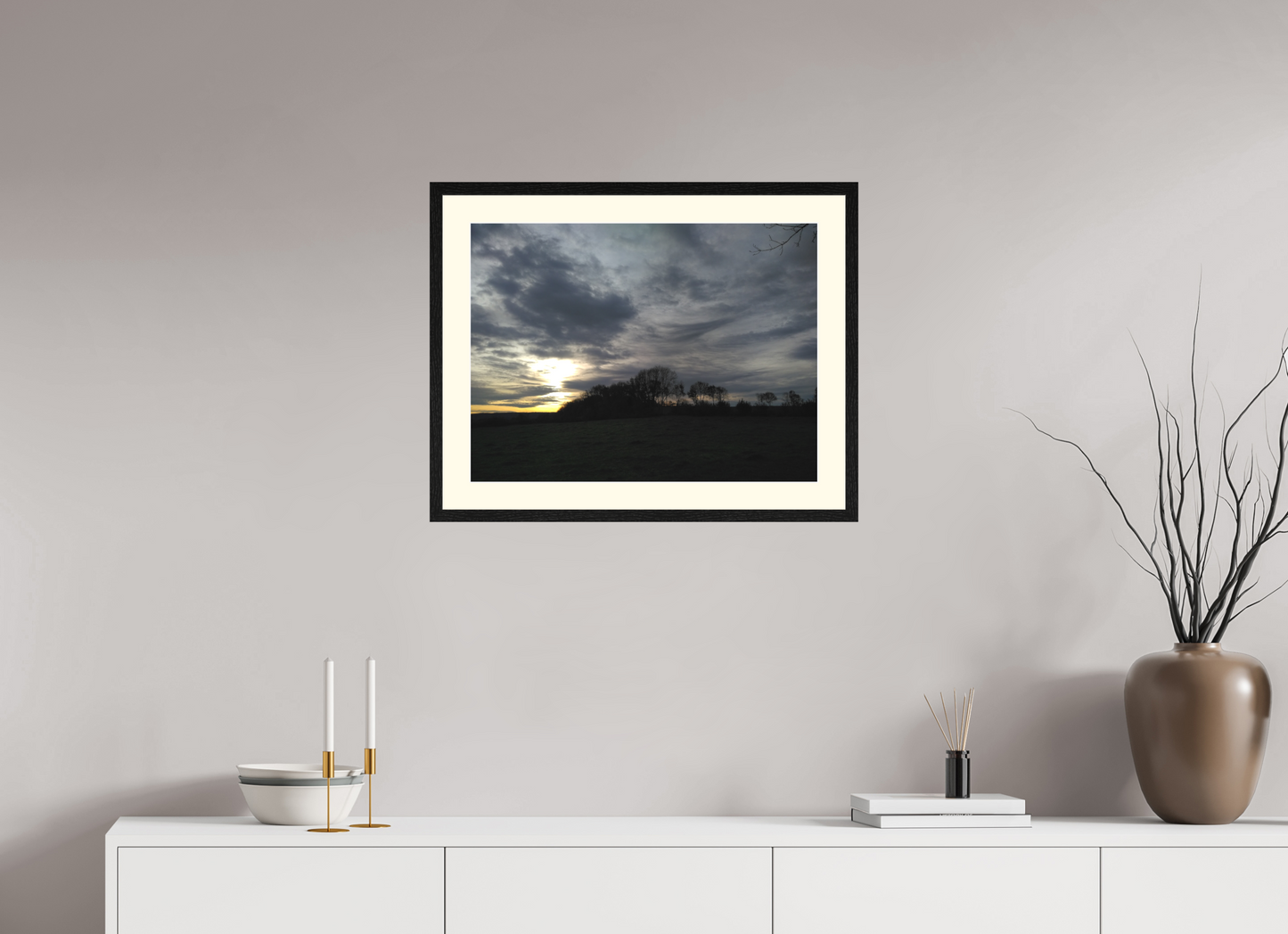 60 x 45 cm, Tirage photo avec Cadre en bois "Chêne Noir" et Passe-partout Ivoire 08h10 ¤ Novembre