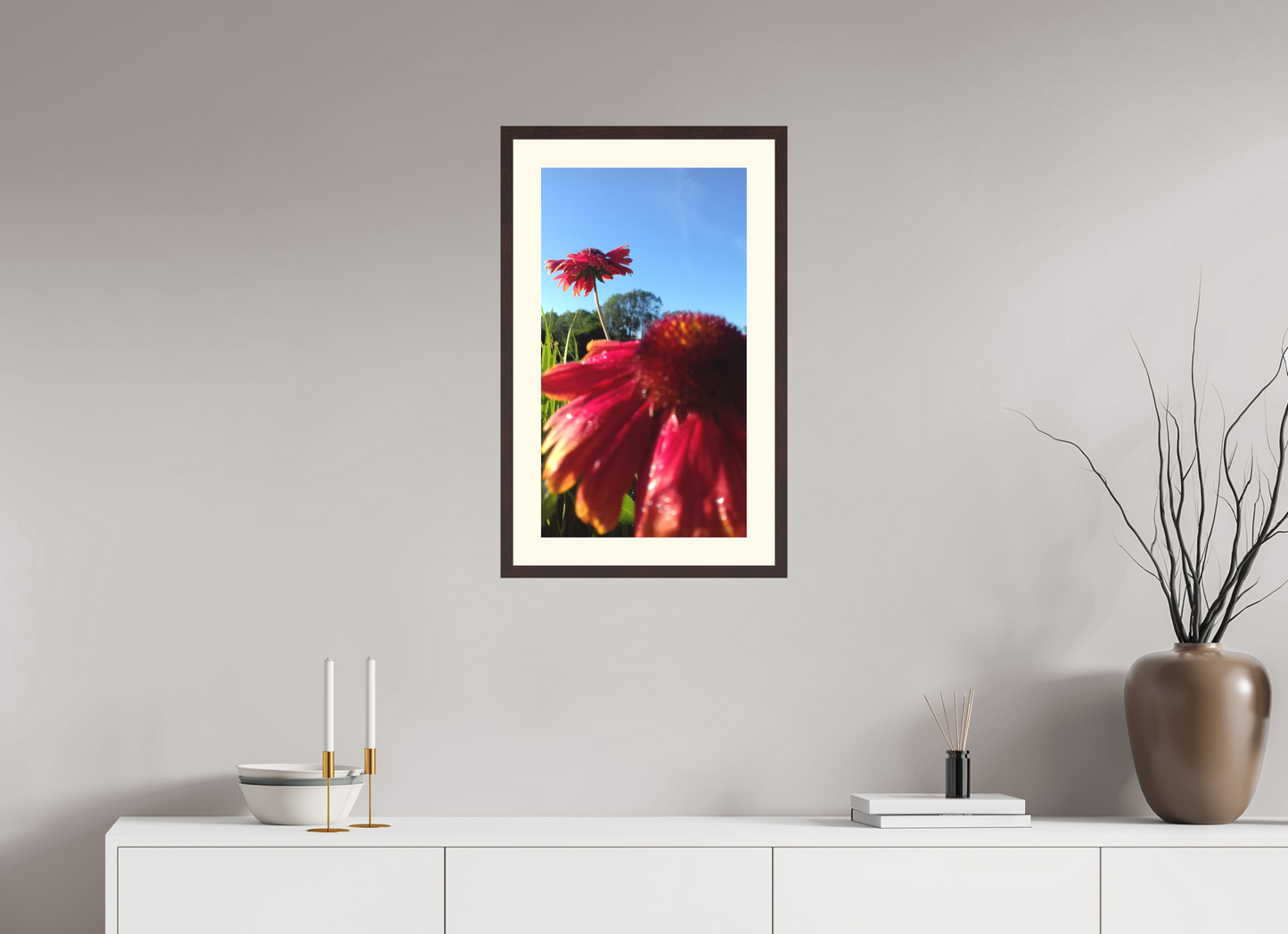 36 x 64 cm, Tirage photo avec Cadre en bois "Aulne brun" et Passe-partout Ivoire 07h42 ¤ Juin