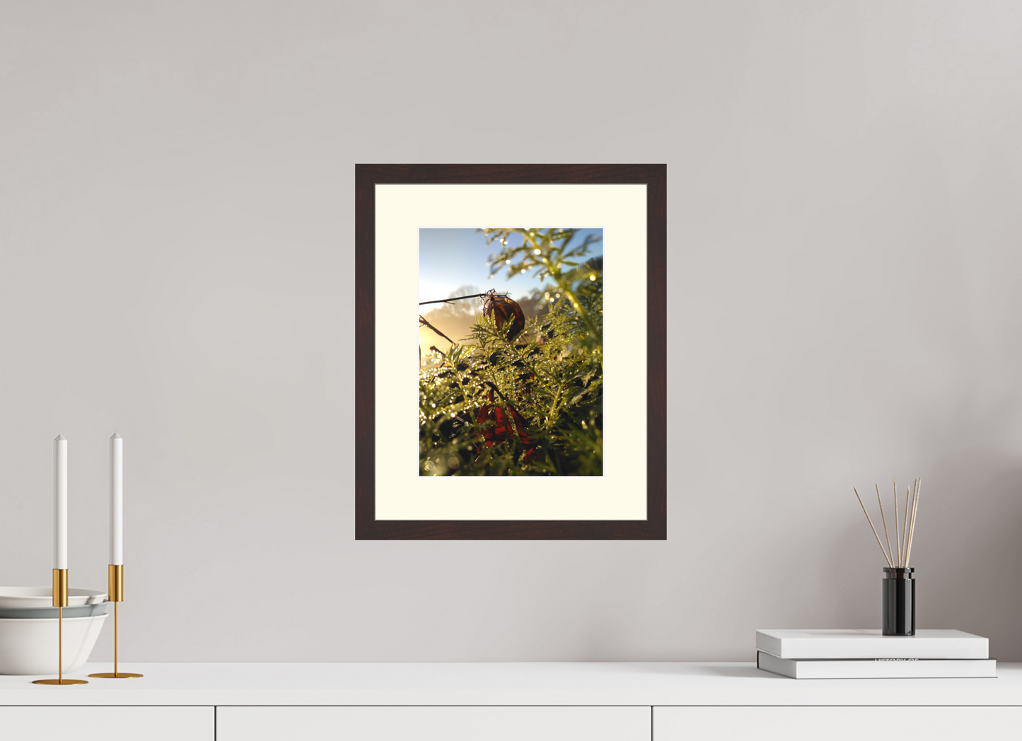 21 x 28 cm, Tirage photo avec Cadre en bois "Aulne brun" et Passe-partout Ivoire 08h16 ¤ Novembre