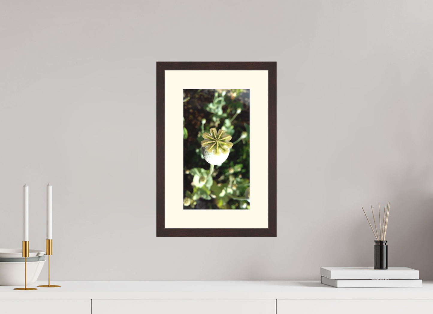 18 x 32 cm, Tirage photo avec Cadre en bois "Aulne brun" et Passe-partout Ivoire 07h08 ¤ Juin