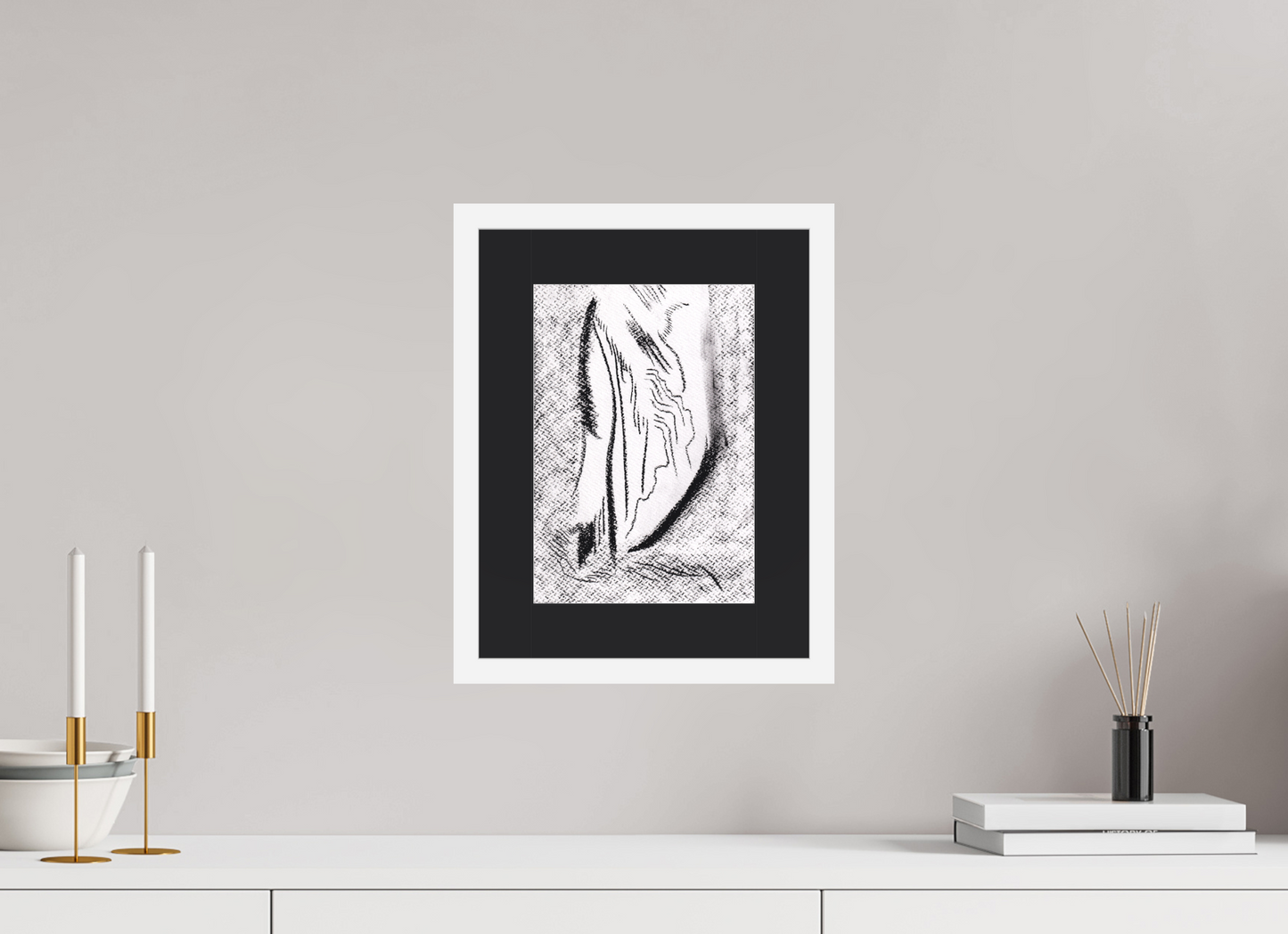 20 x 28,5 cm, Impression d'art avec Cadre en bois "Blanc mat" et Passe-partout Noir Aparté